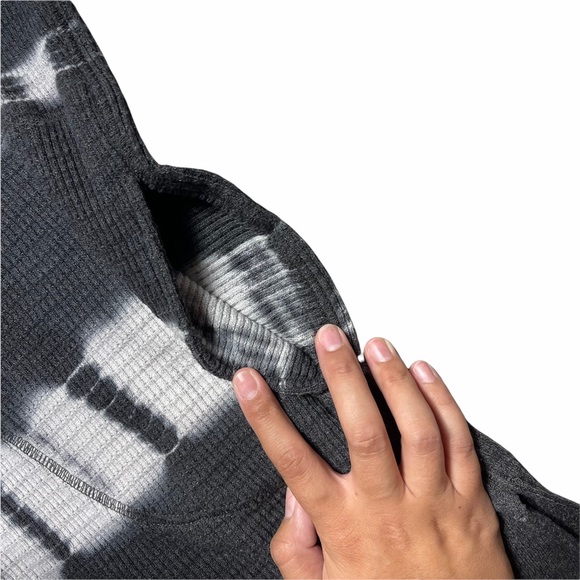 Free People We the Free Grey & White Oversized Tee - Picture 2 of 10